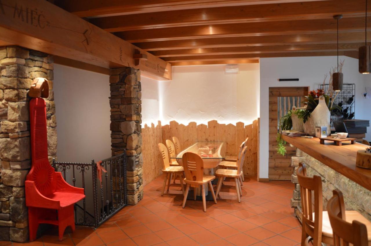 Post Hotel Ristorante Tyrol Moena Esterno foto