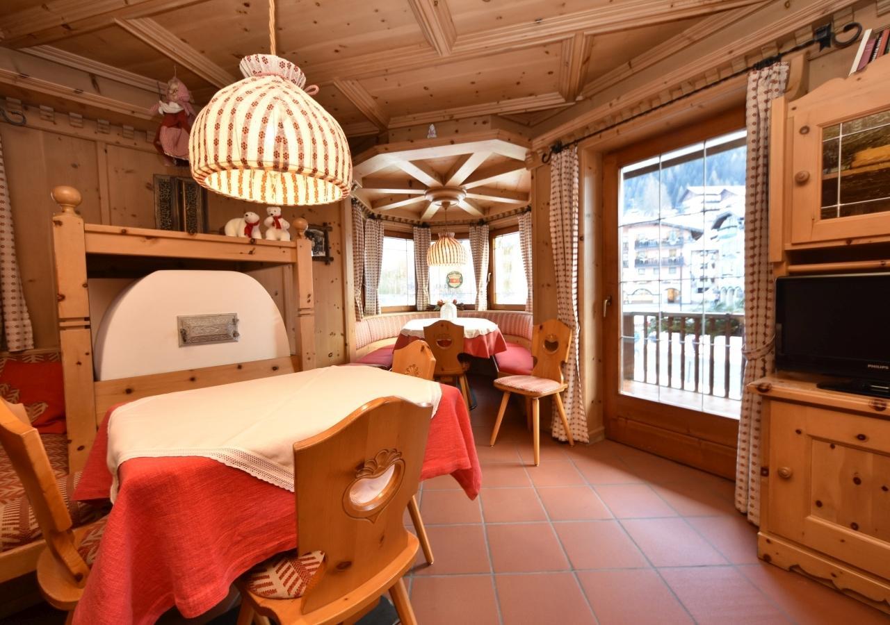 Post Hotel Ristorante Tyrol Moena Esterno foto