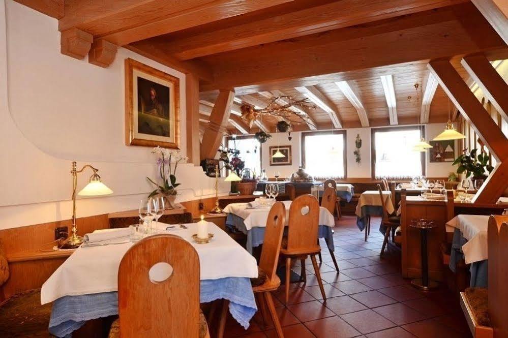 Post Hotel Ristorante Tyrol Moena Esterno foto