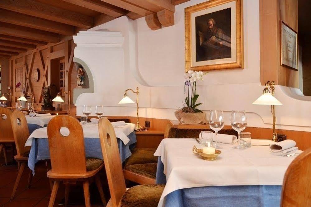 Post Hotel Ristorante Tyrol Moena Esterno foto
