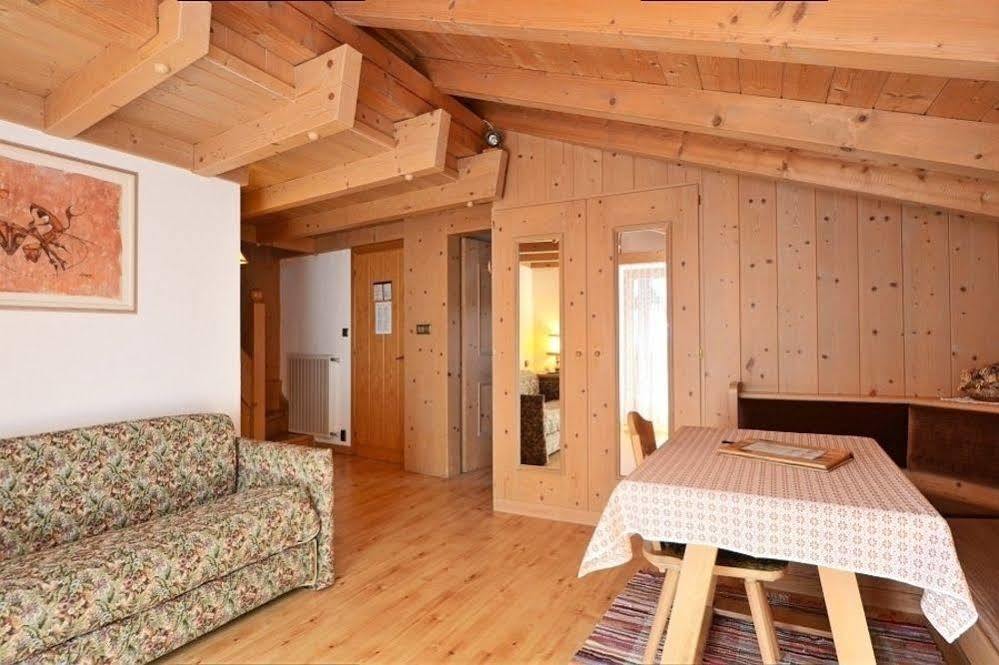 Post Hotel Ristorante Tyrol Moena Esterno foto
