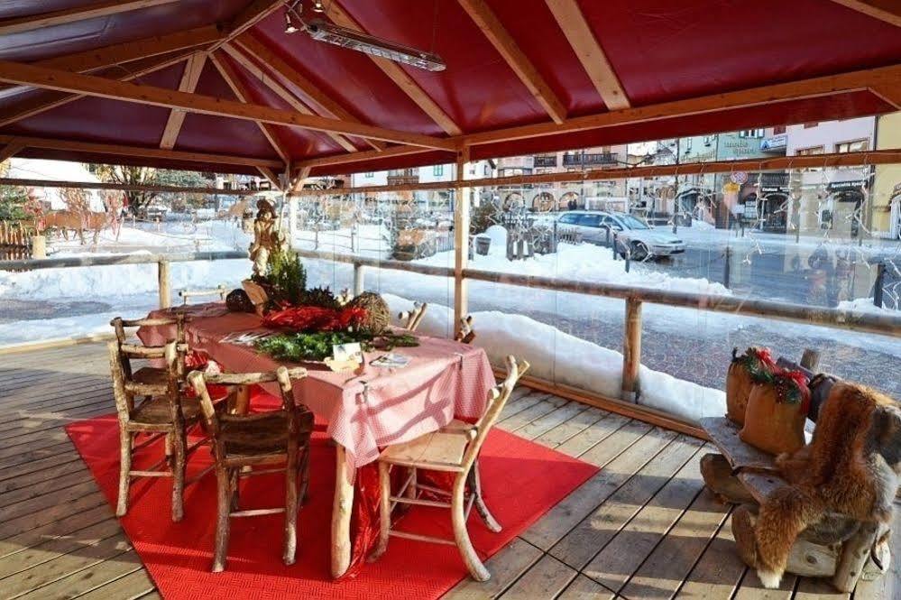 Post Hotel Ristorante Tyrol Moena Esterno foto